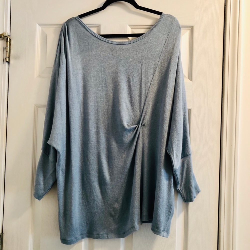NWT - IGIGI Light Blue Top 22/24